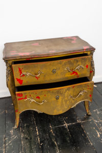 158 Commode Bronze